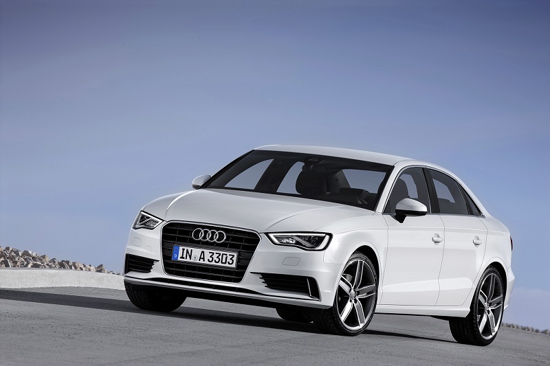 JR-907-R kentekencheck – Audi A3 Limousine uit 2016 | WielWeet 3 Audi A3 Limousine JR-907-R