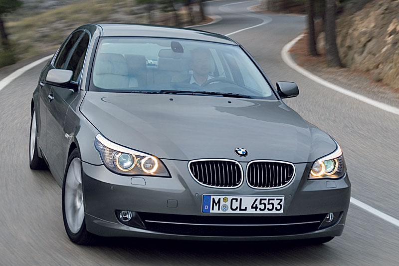 89-JGX-1 kentekencheck – BMW 5er Reihe uit 2009 | WielWeet 3 BMW 5er Reihe 89-JGX-1