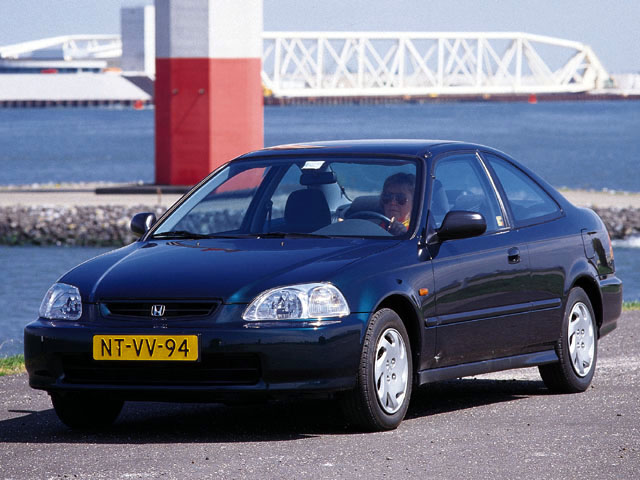 NT-ZR-43 kentekencheck – Honda Civic Coupe uit 1996 | WielWeet 3 Honda Civic Coupe NT-ZR-43
