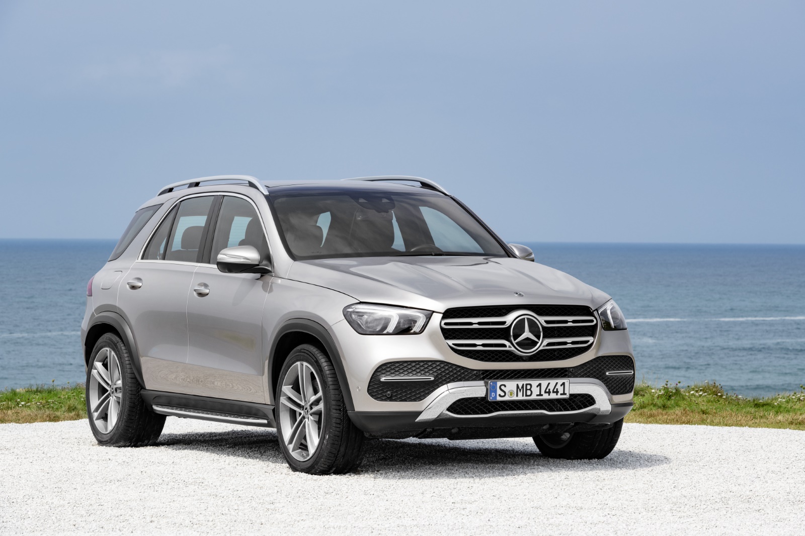 KHZ-88-H kentekencheck: Mercedes-benz Gle 350 E 4matic, APK en kost. 3 Mercedes-benz Gle 350 E 4matic