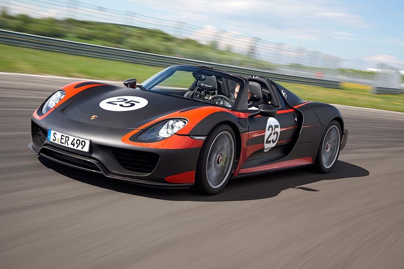 6-XJV-41 kentekencheck – Porsche 918 Spyder uit 2014 | WielWeet 3 Porsche 918 Spyder 6-XJV-41