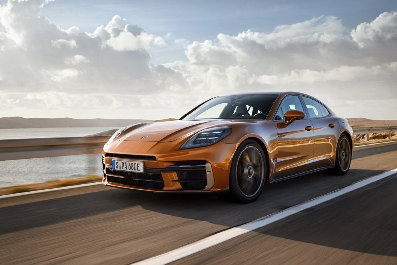 KZB-88-K kentekencheck – Porsche Panamera Gts uit 2026 | WielWeet 3 Porsche Panamera Gts KZB-88-K