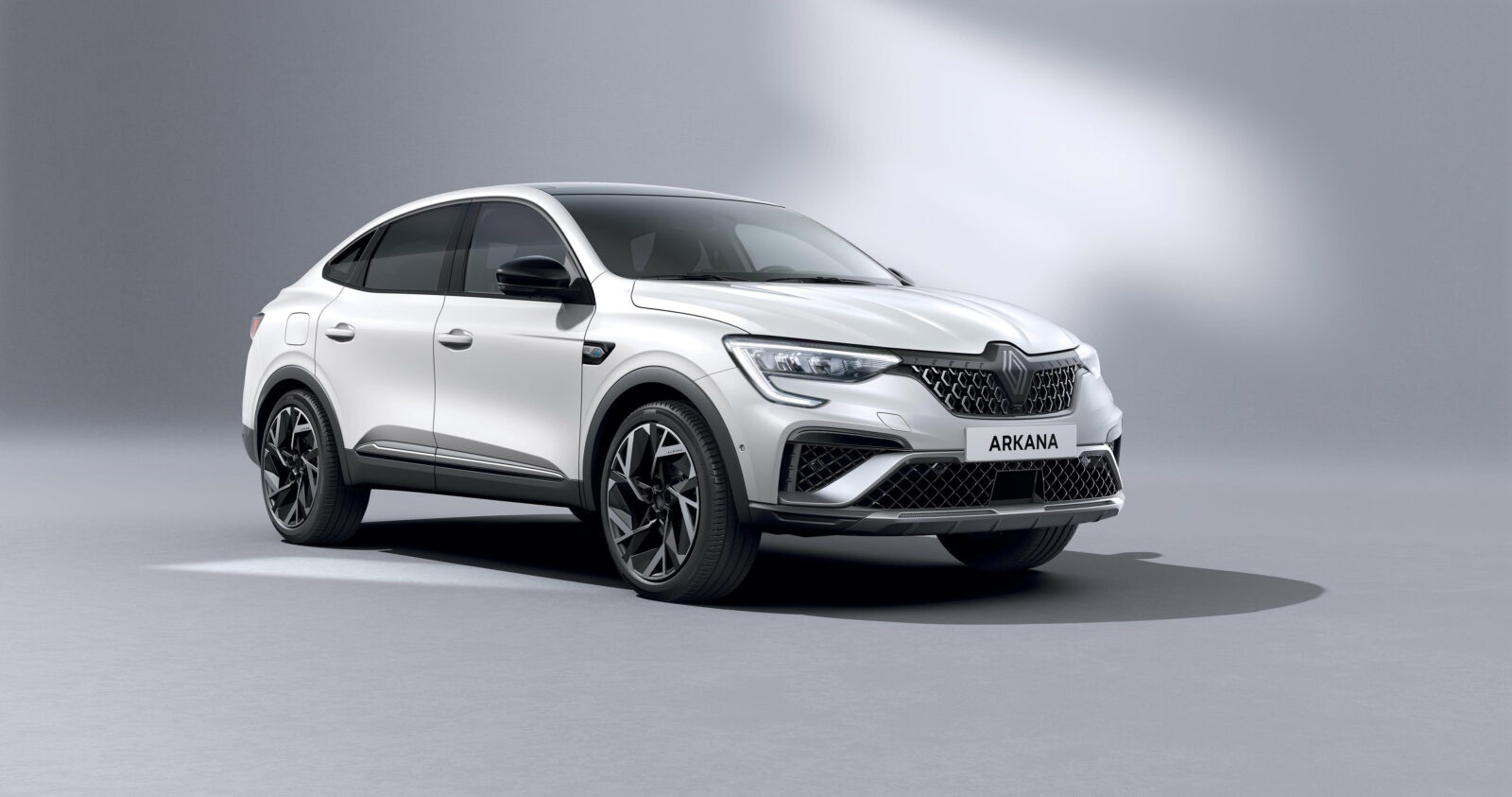 KPB-99-N kentekencheck – Renault Arkana E-tech uit 2024 | WielWeet 3 Renault Arkana E-tech KPB-99-N