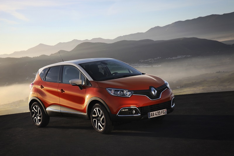 4-SKB-55 kentekencheck – Renault Captur uit 2013 | WielWeet 3 Renault Captur 4-SKB-55