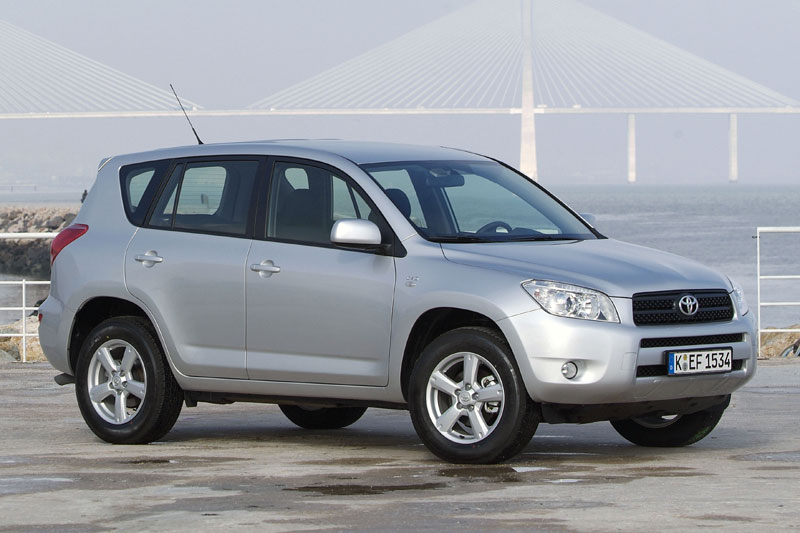 27-TG-RF kentekencheck – Toyota Rav4 uit 2006 | WielWeet 3 Toyota Rav4 27-TG-RF