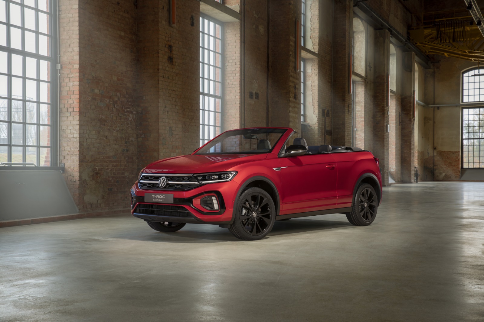 KST-07-B kentekencheck – Volkswagen T-roc uit 2022 | WielWeet 3 Volkswagen T-roc KST-07-B