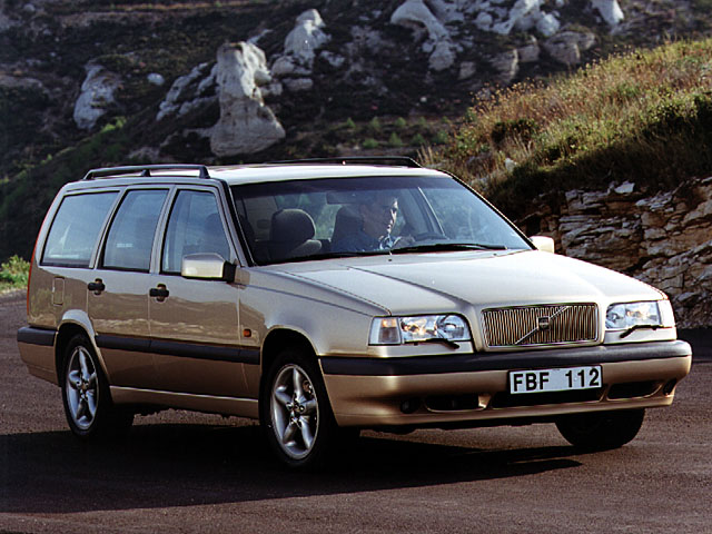 XK-634-Z kentekencheck – Volvo 850 T-5 R 2.3 Aut. uit 1996 | WielWe. 3 Volvo 850 T-5 R 2.3 Aut. XK-634-Z