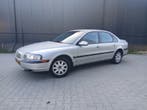 AA-96 kenteken: Volvo S80 verlengde limousine / Terberg en bekende. 2 Volvo S80 verlengde limousine / Terberg