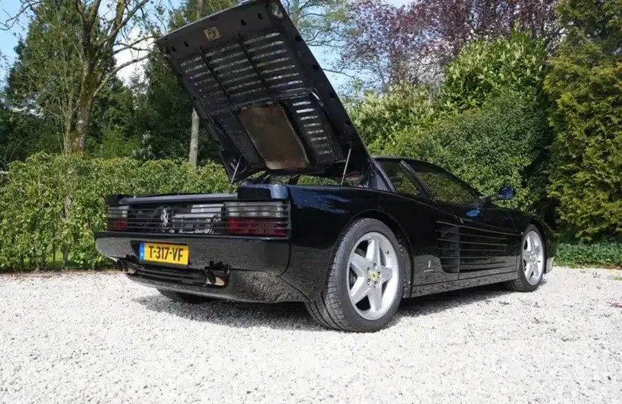 De bizarre auto's van Joel Beukers: dit staat er achter de kentekens 5 Ferrari 512 TR T317VF